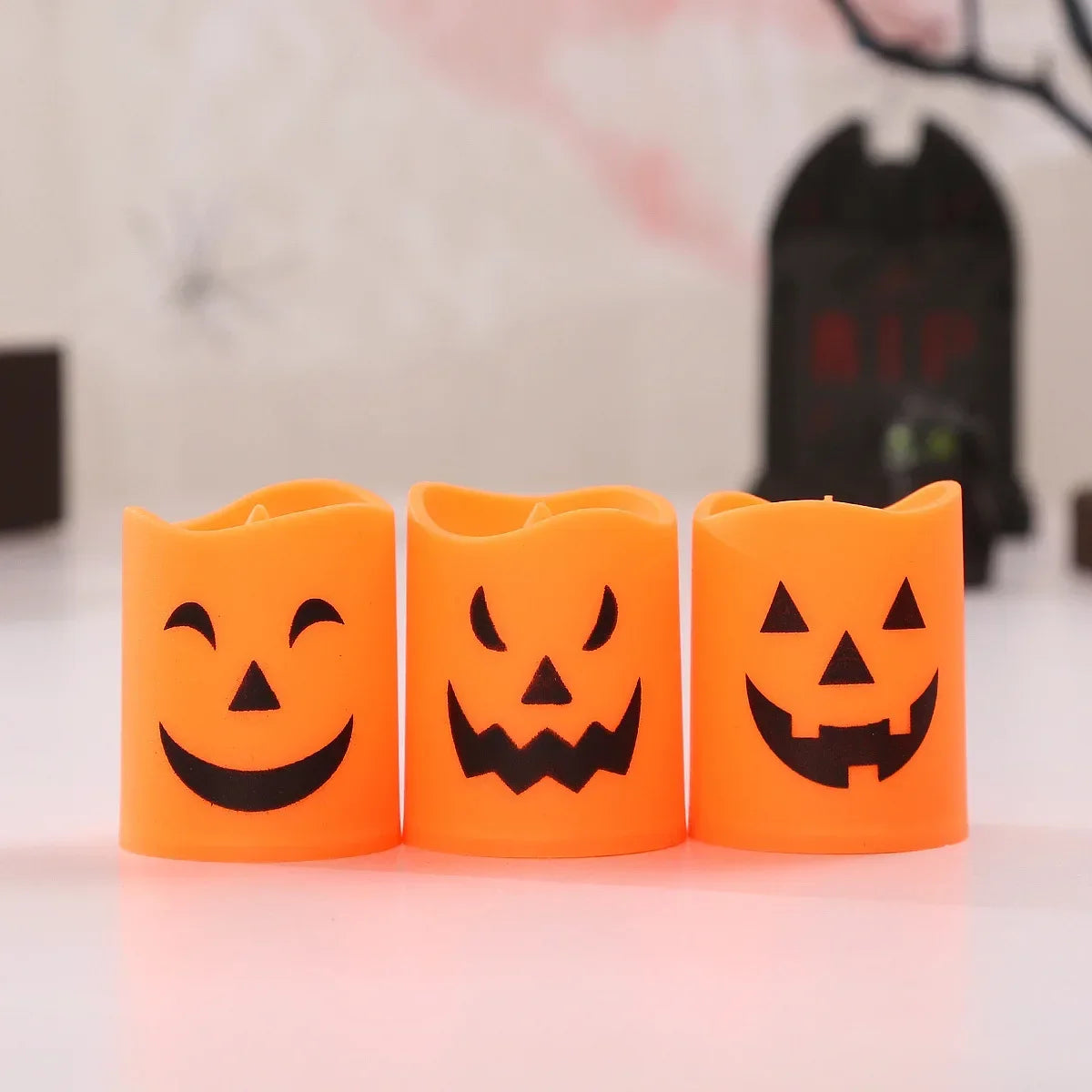 6Pcs LED Candle Light Battery Powered Pumpkin Skull Ghost Spooky Light Halloween Party Decora Ambiance Electronic Candle Lights